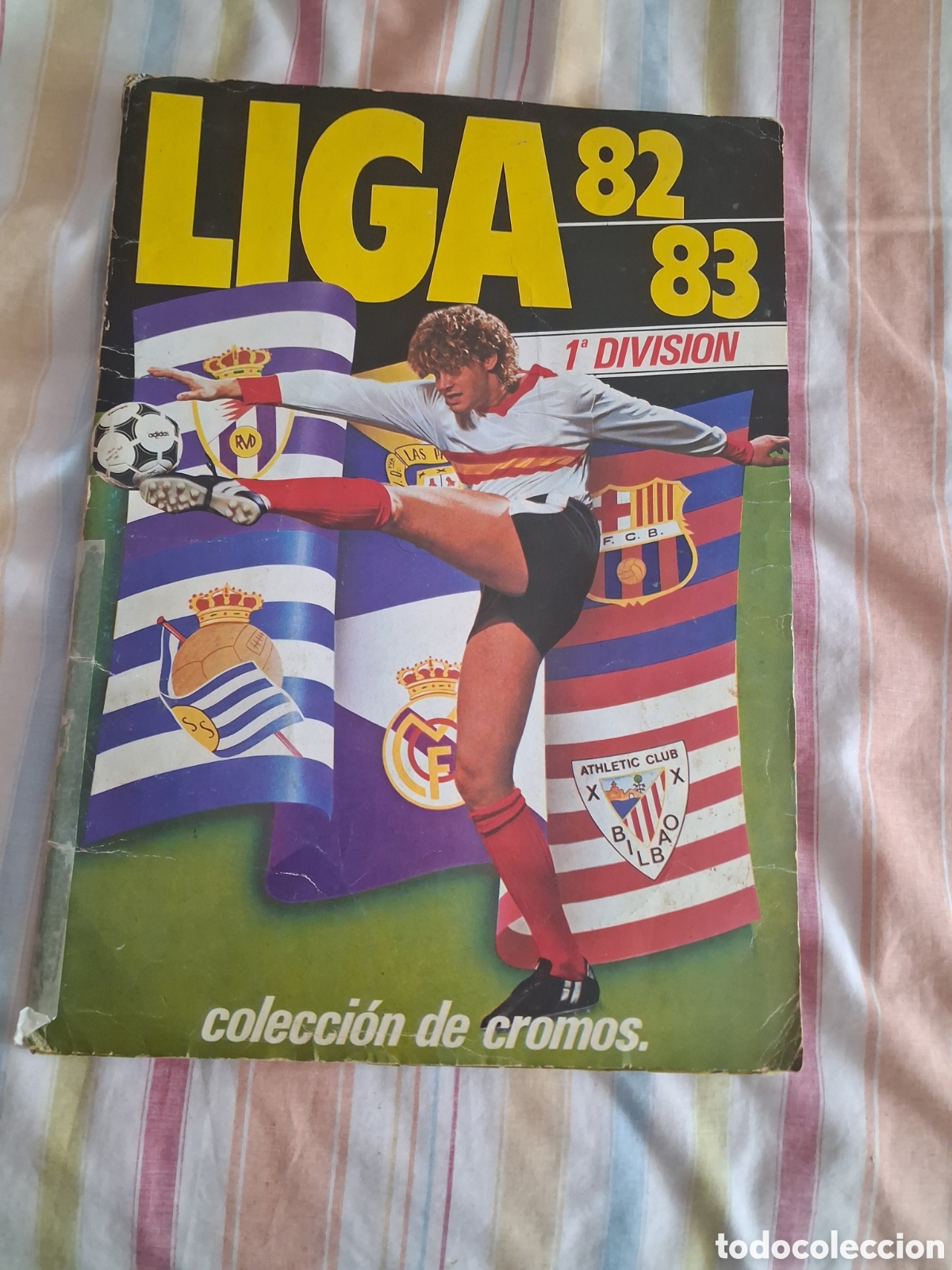 Coleccionismo deportivo: Album 82 83 con 283 cromos ver fotos y leer descripci&oacute;n