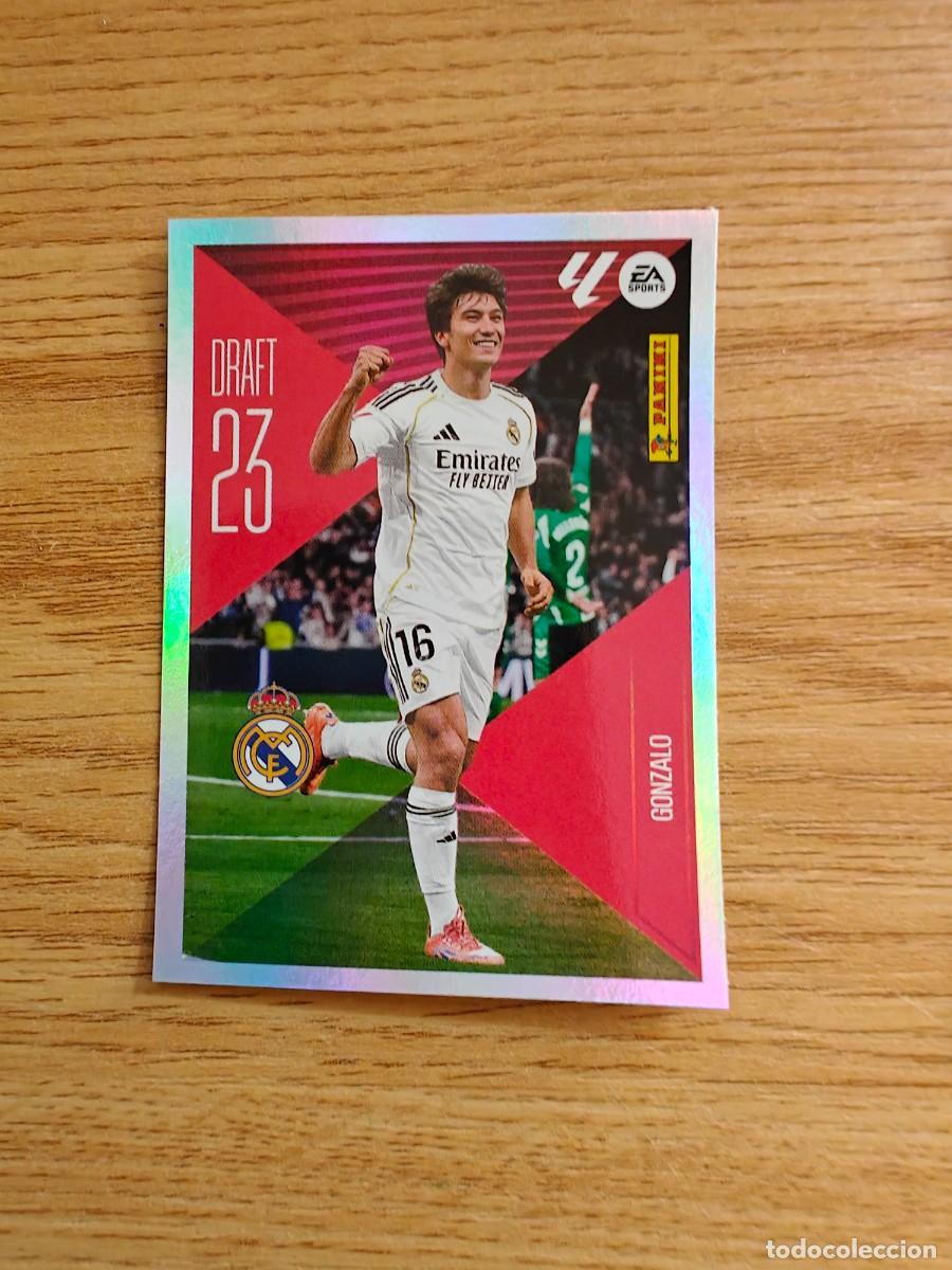Coleccionismo deportivo: Gonzalo 9 Liga Este 25 26 Real Madrid Draft 23 Sticker 2025 2026