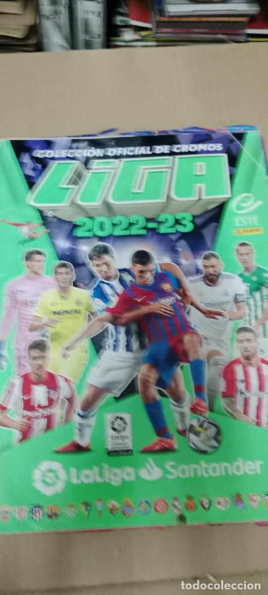 Coleccionismo deportivo: ALBUM DE FUTBOL PANINI DE LA LIGA 2022 2023 22 23 VER FOTOS PARA ESTADO Y CROMOS PEGADOS CU-04