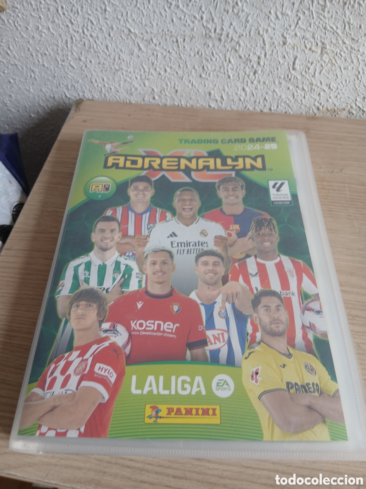Coleccionismo deportivo: ADRENALYN 24/25 CON 300 CROMOS,,VER FOTOS