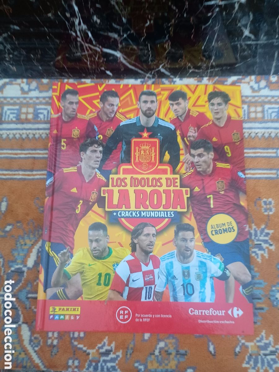 Sports collectibles: &Iacute;dolos de la roja + cracks del mundial -messi y cristiano