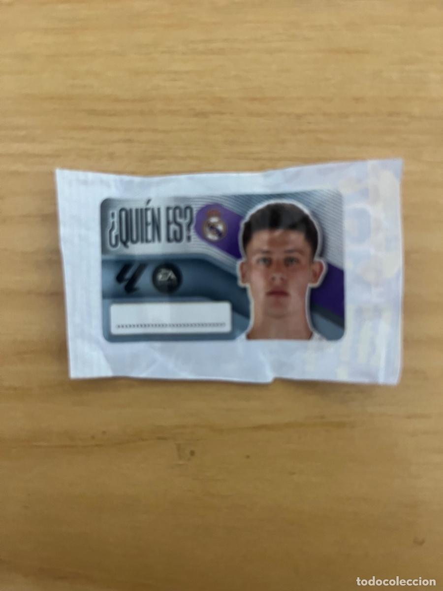 Coleccionismo deportivo: Quien es Real Madrid chicles ediciones este 26-27
