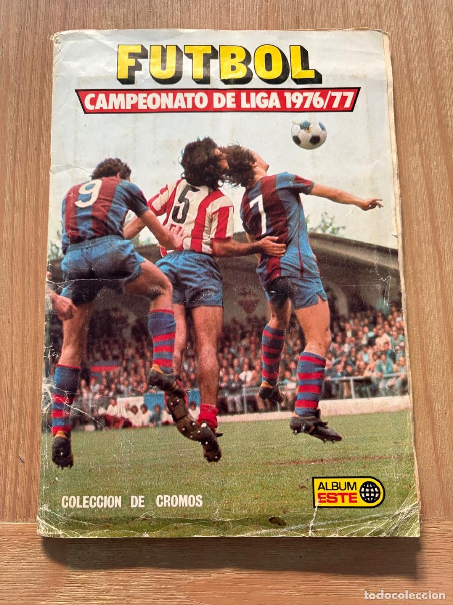 Coleccionismo deportivo: CV3. ALBUM LIGA ESTE 1976-77 76-77 INCOMPLETO FICHAJES ( ver fotograf&iacute;as)