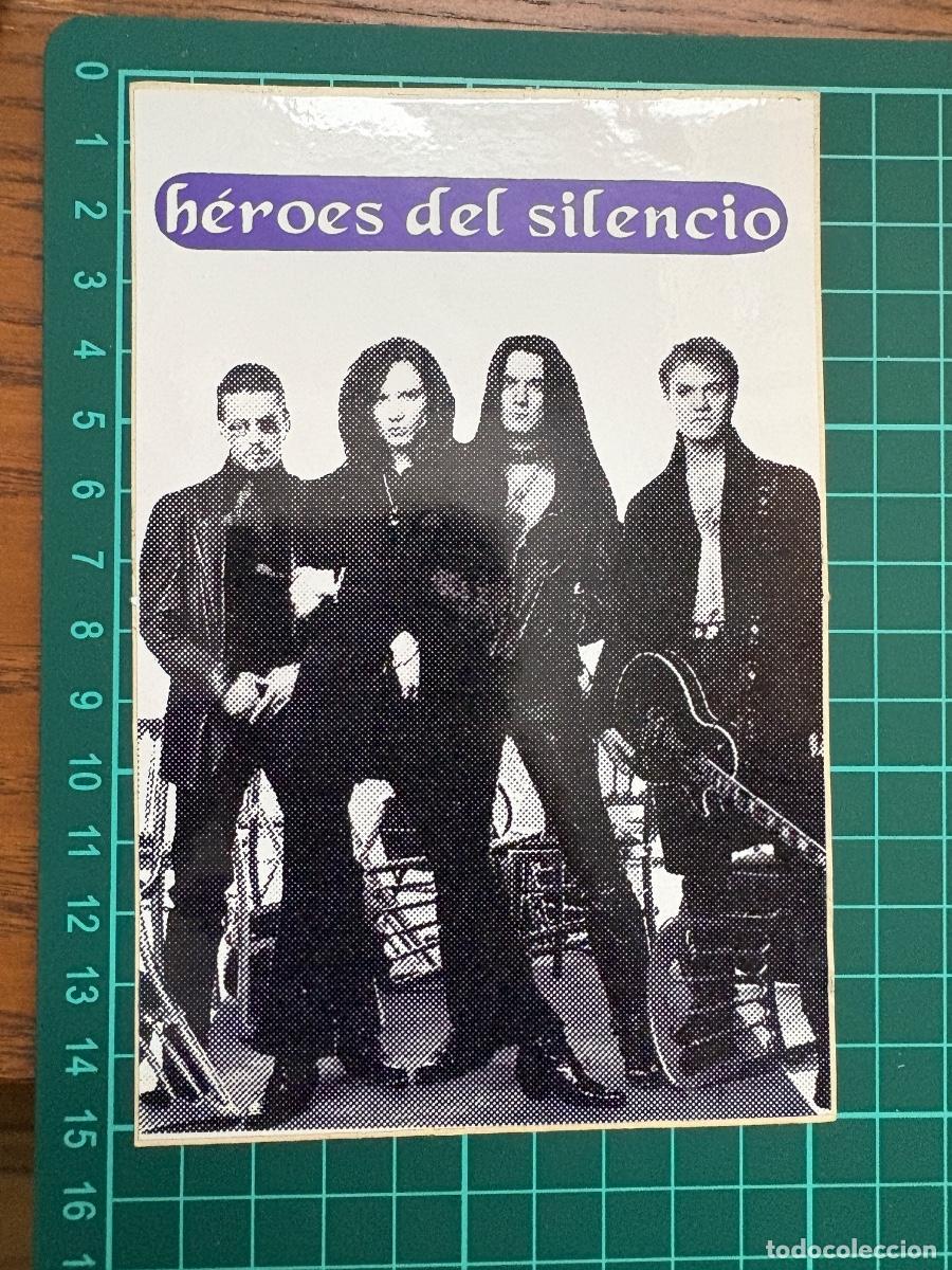 Coleccionismo deportivo: B2. (7) PEGATINA H&Eacute;ROES DEL SILENCIO M&Uacute;SICA