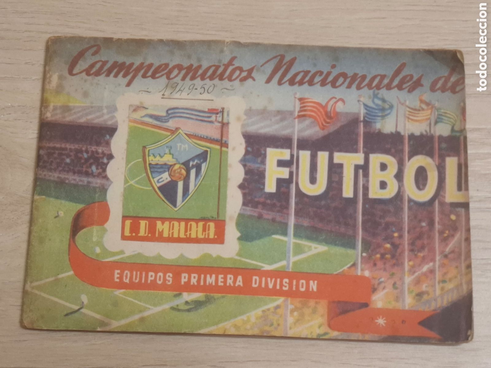 Collezionismo sportivo: Album Ruiz Romero C.D. M&aacute;laga 1949-50, 20 cromos, con aut&oacute;grafos de 10 jugadores