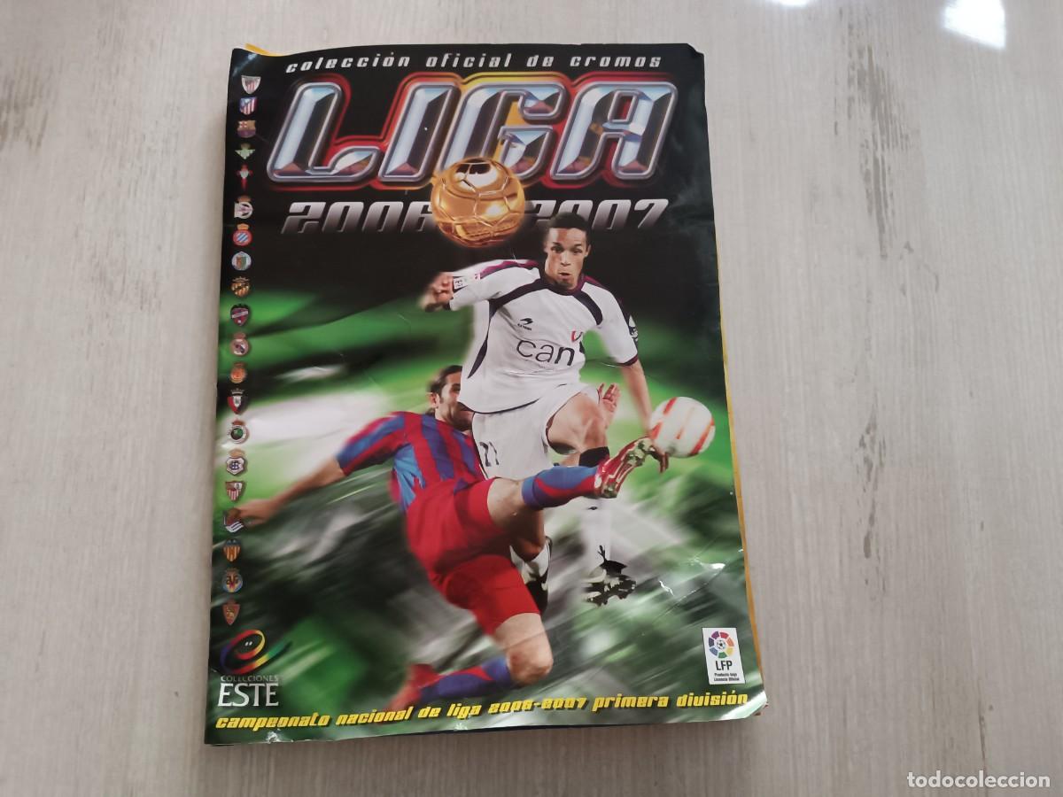 Coleccionismo deportivo: &Aacute;LBUM CASI COMPLETO LIGA ESTE 06 07 2006 2007. MESSI.