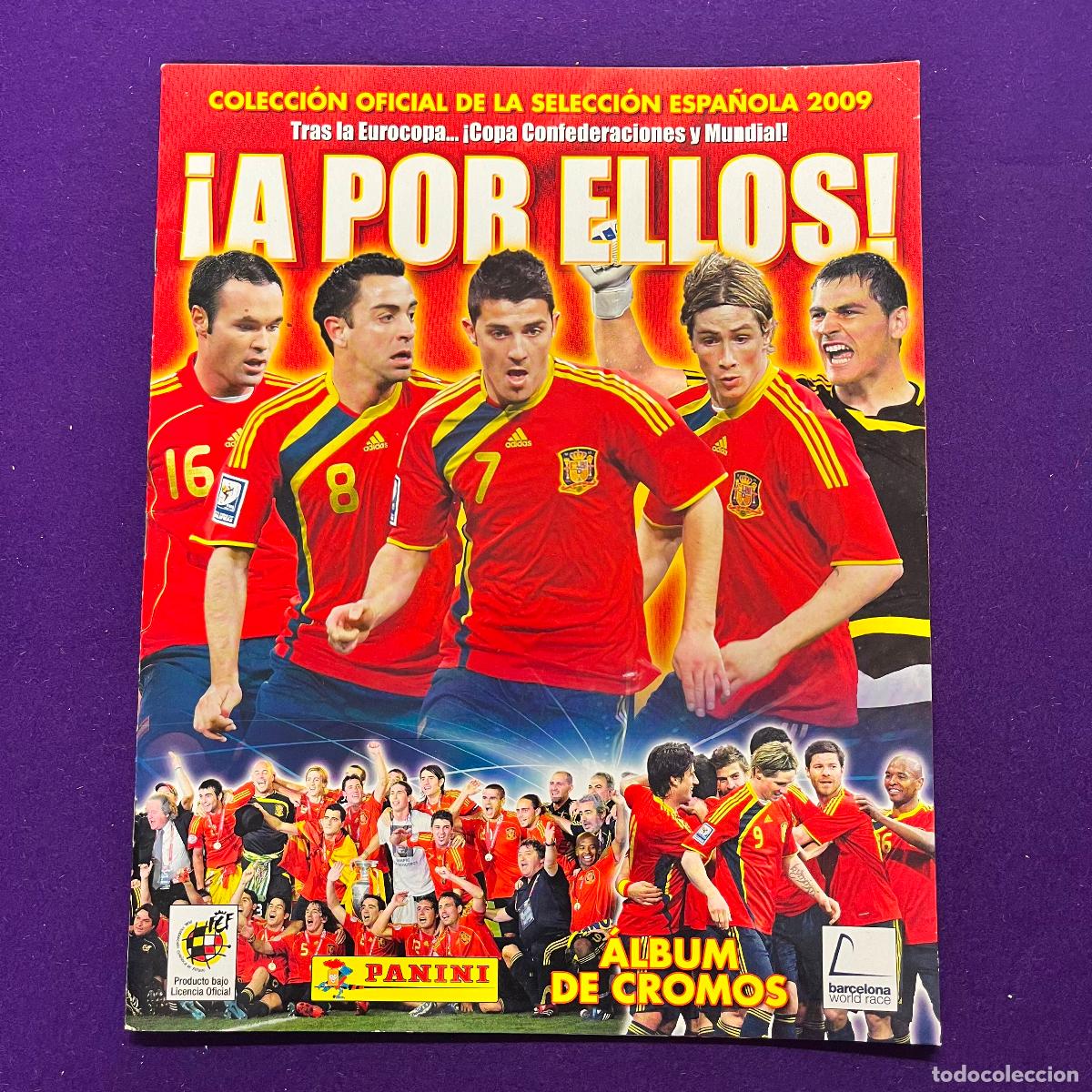 Collezionismo sportivo: ALBUM DE CROMOS FUTBOL. SELECCION ESPA&Ntilde;OLA 2009. VACIO. CON 6 CROMOS SUELTOS SIN PEGAR. PANINI.