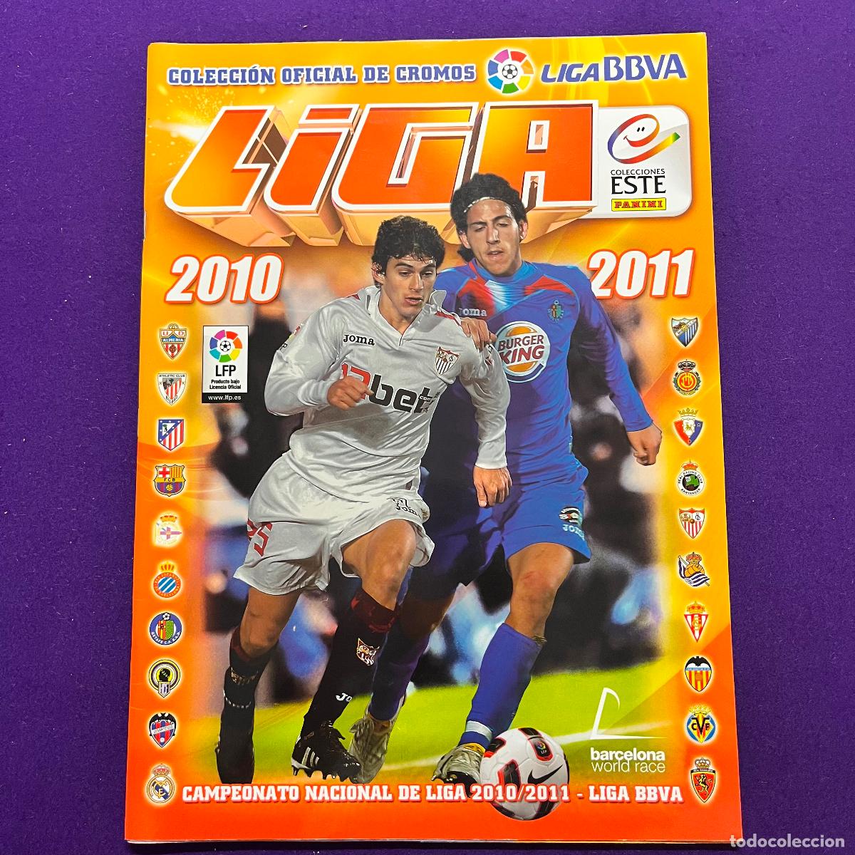 Colecionismo desportivo: ALBUM DE CROMOS FUTBOL. LIGA 2010 2011. VACIO. CON 6 CROMOS SUELTOS SIN PEGAR. PANINI. ESTE.