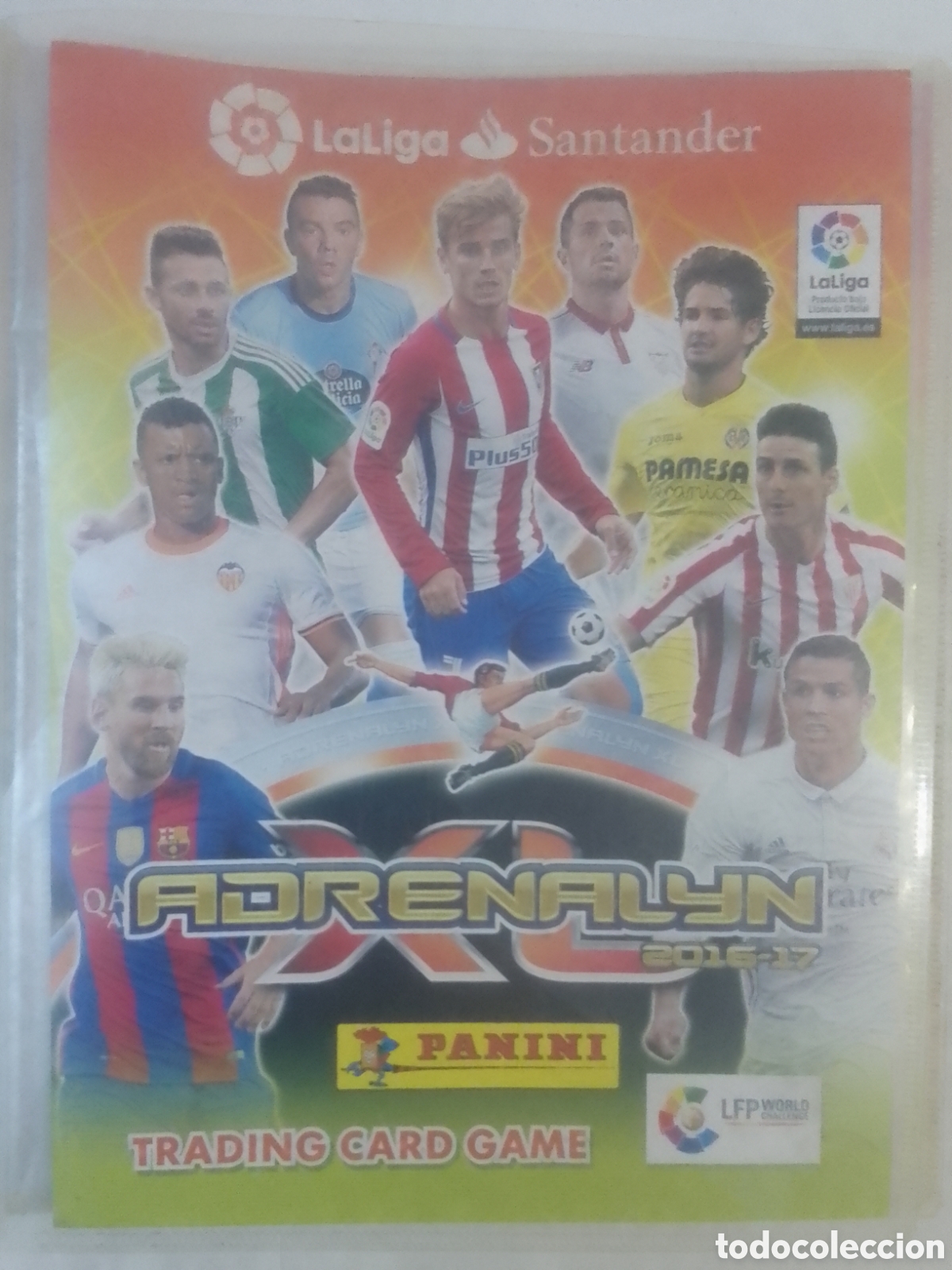 Sports collectibles: Archivador vac&iacute;o Adrenalyn XL 2016-17.