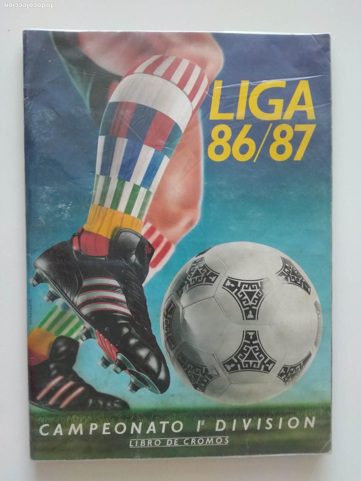 Coleccionismo deportivo: ALBUM DE FUTBOL EDICIONES ESTE LIGA 86 87 1986 1987 CASI COMPLETO FALTAN FICHAJES , TIENE 319 CROMOS