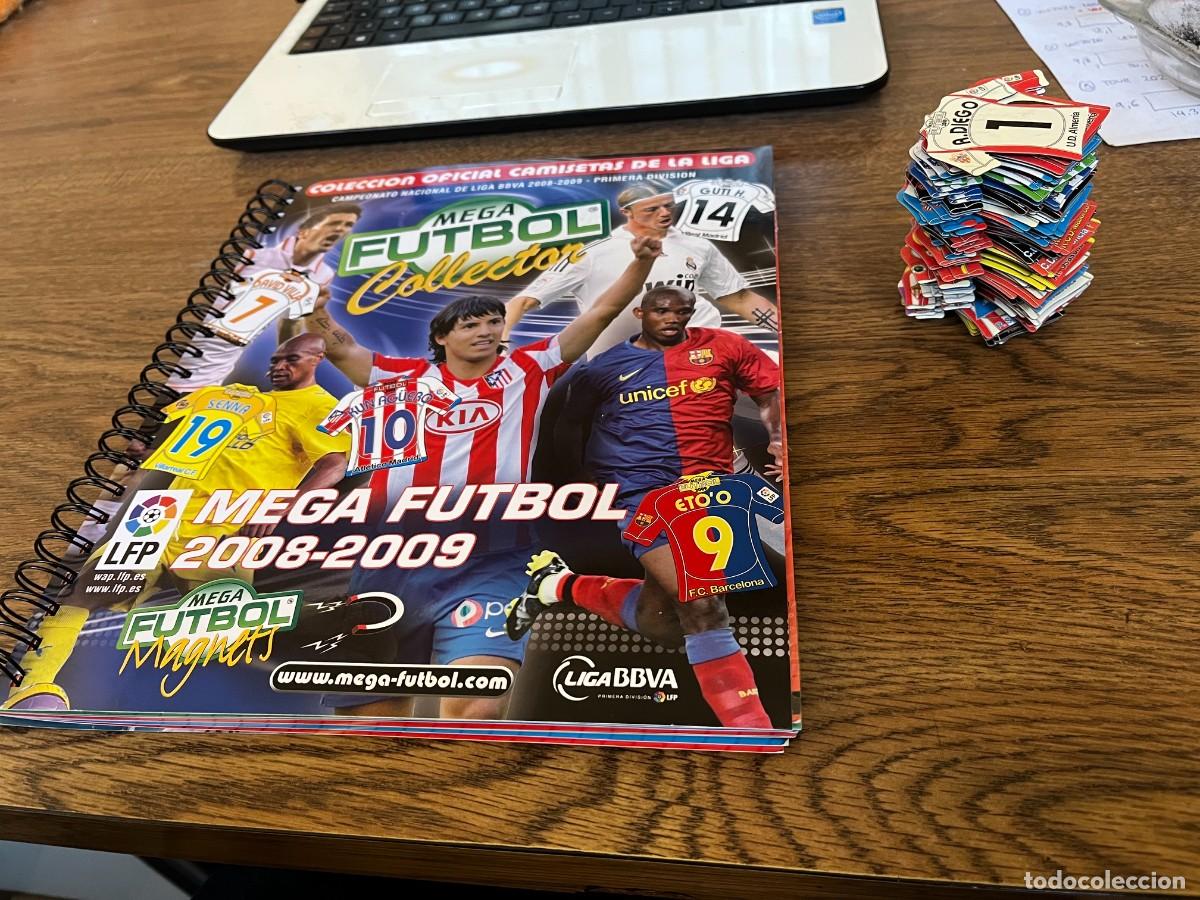 Coleccionismo deportivo: ALBUM INCOMPLETO MEGA FUTBOL COLLECTOR MANETS 2008-09 CON 180 STICKERS + 103 REPETIDOS