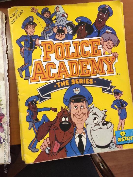 Collectable Incomplete Albums: police academy album con 9 cromos pegados impecable