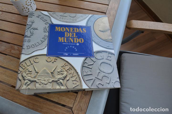 Collezionismo Album: ARCHIVADOR DE ORBIS FABBRI.MOENDAS DEL MUNDO.TOTALMENTE VACIO,SOLO ARCHIVADOR