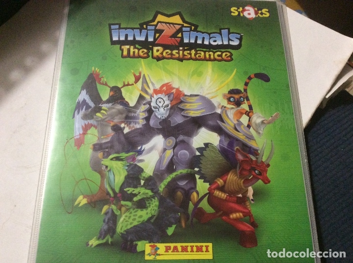 Collectionnisme Albums: ALBUM ARCHIVADOR INVIZIMALS THE RESISTANCE STAKS DE PANINI. VAC&Iacute;O.TIENE 35 IMANES