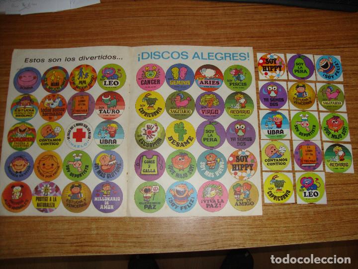 Colecionismo Cadernetas: CURIOSO ALBUM CROMOS PEGATINAS DISCOS ALEGRES CON 14 CROMOS VER FOTOS