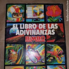 Coleccionismo Álbumes: EL LIBRO DE LAS ADIVINANZAS BIMBO. Lote 222012048
