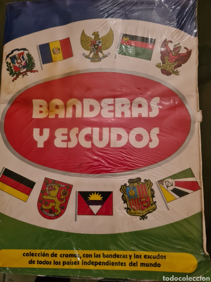 Colecionismo Cadernetas: BANDERAS Y ESCUDOS