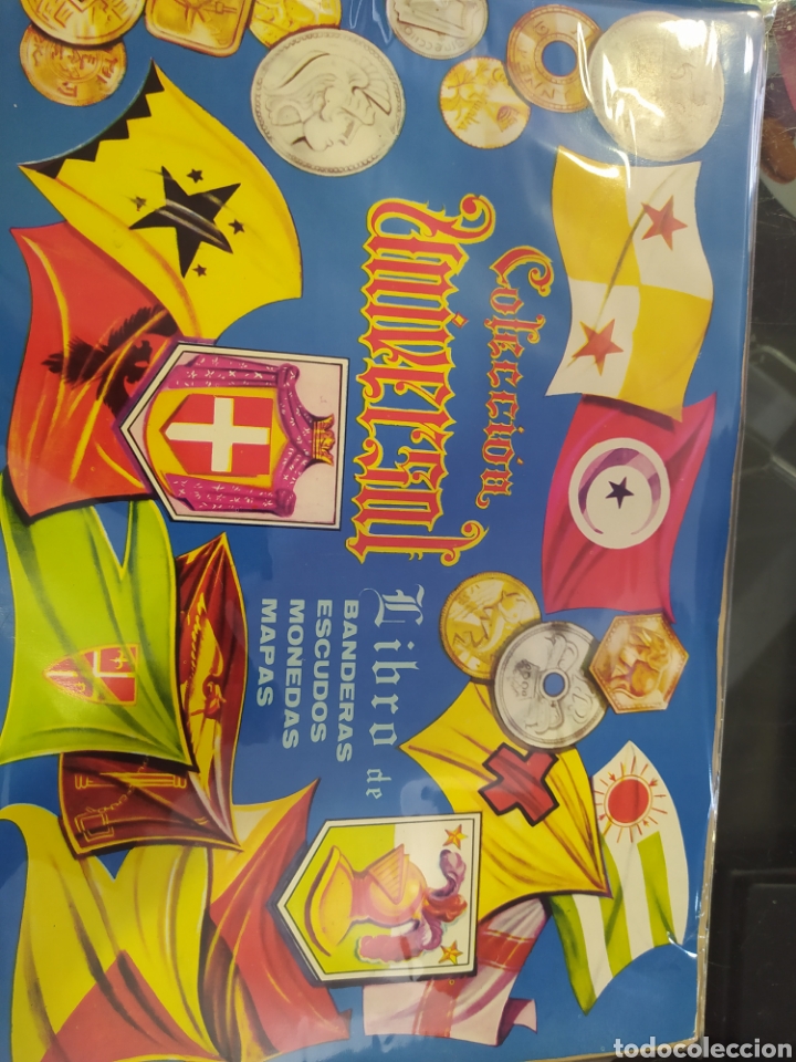 Collectable Incomplete Albums: &Aacute;lbum incompleto universal banderas escudos monedas regalo m&aacute;s de 50 cromos