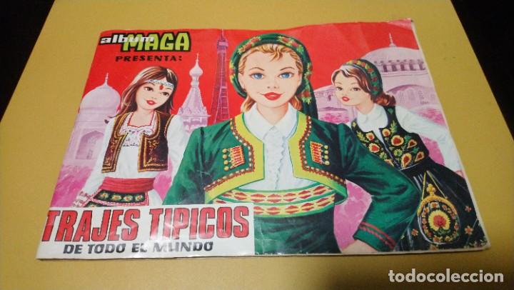 Coleccionismo &aacute;lbumes: trajes tipicos - Foto 1