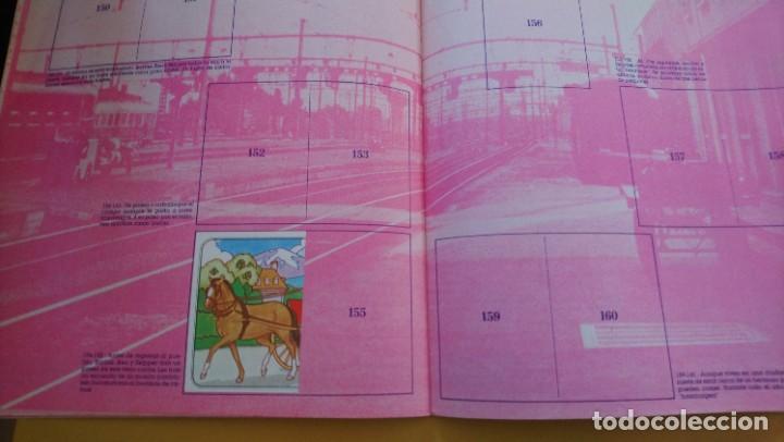 Coleccionismo &aacute;lbumes: barbie - Foto 2