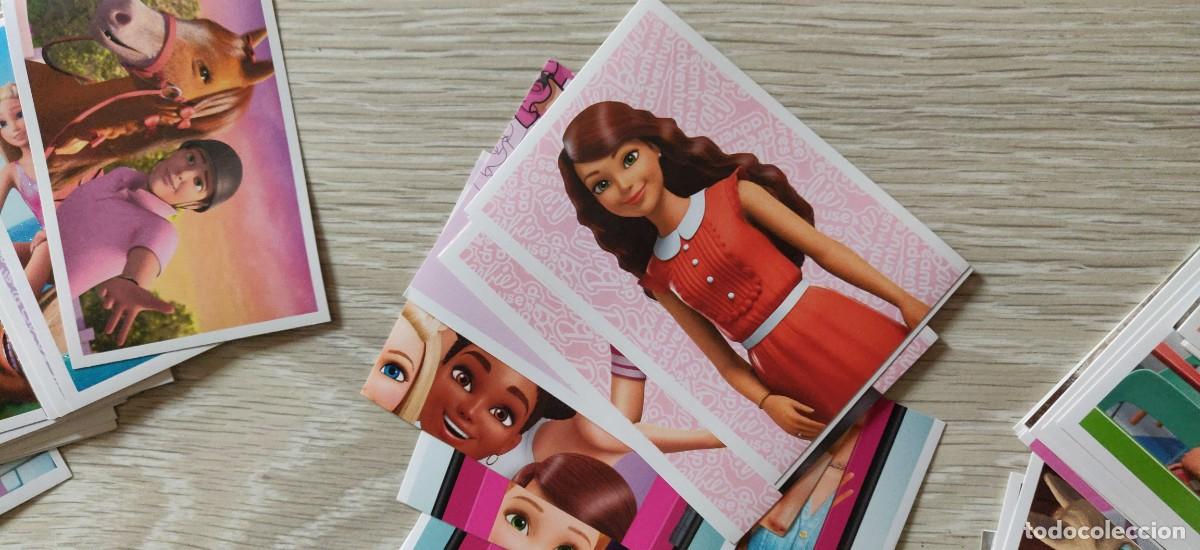 Coleccionismo &aacute;lbumes: Cromos de Barbie 2021 - Foto 15