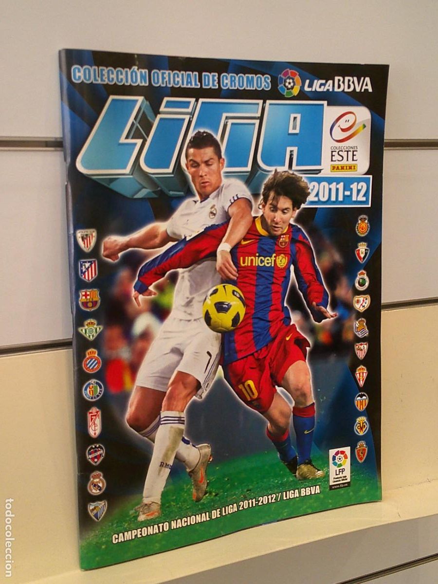 Collectionnisme Albums: LIGA 2011-12 ALBUM DE CROMOS NO COMPLETO VACIO CONTIENE 6 CROMOS SIN PEGAR - ESTE