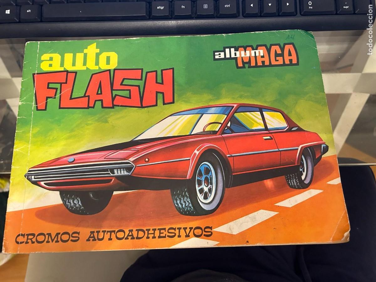 Collectable Incomplete Albums: auto flash maga album con 143 cromos se venden sueltos ciclistas y corrdores de formula 1 hill fitip