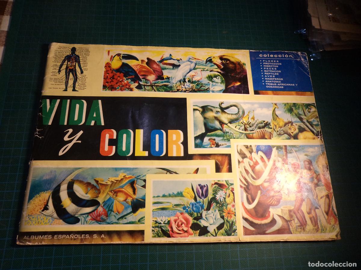 Coleccionismo &aacute;lbumes: Vida y Color. Con el 80 % de los cromos aproximadamente. - Foto 1