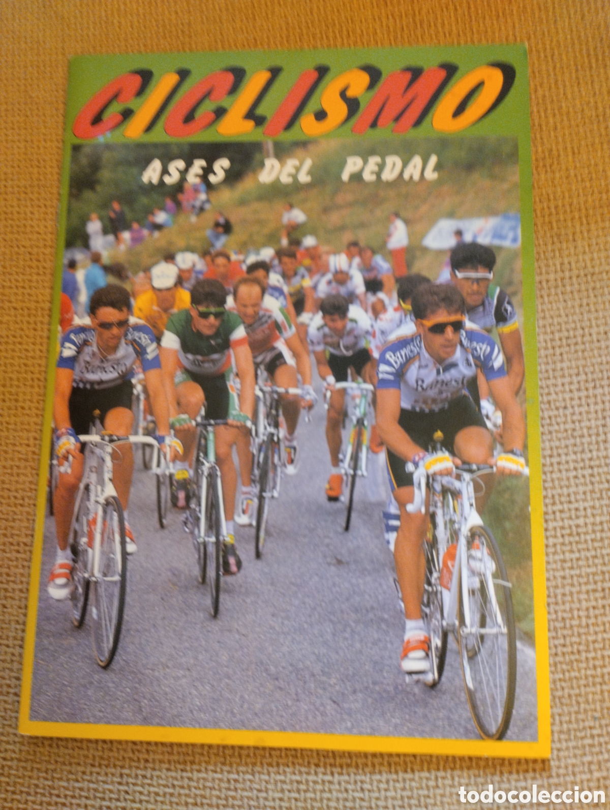 Coleccionismo &Aacute;lbumes: Album antiguo ciclismo Ases del Pedal