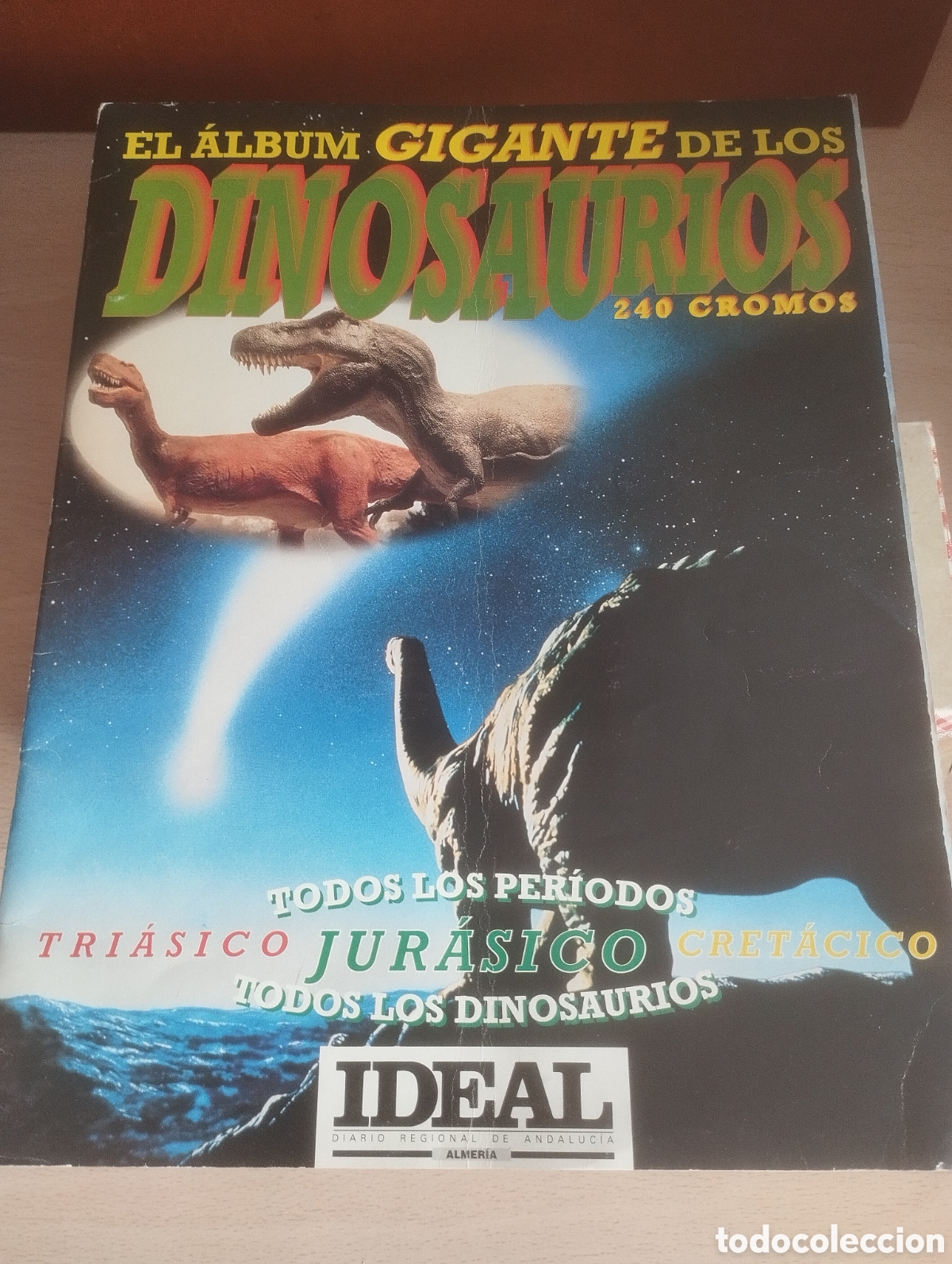 Coleccionismo &Aacute;lbumes: EL ALBUM GIGANTE DE LOS DINOSAURIOS+DOS L&Aacute;MINAS