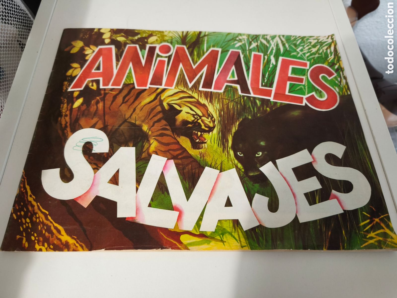 Coleccionismo &Aacute;lbumes: ANIMALES SALVAJES DIFUSI&Oacute;N CULTURA 1982