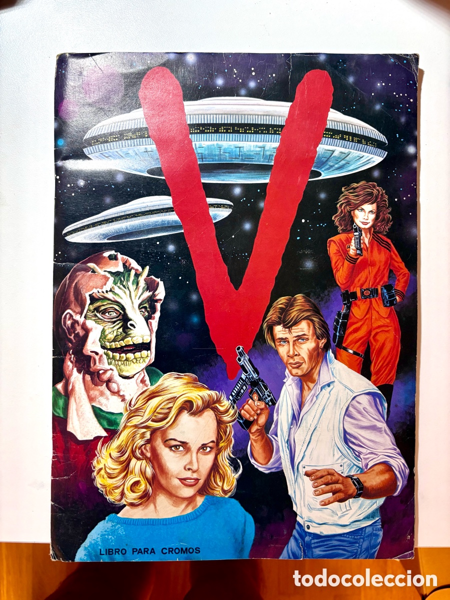 Coleccionismo &Aacute;lbumes: &Aacute;lbum Cromos V (Los Visitantes) - Editorial Maga 1984 - Incompleto (70/116)