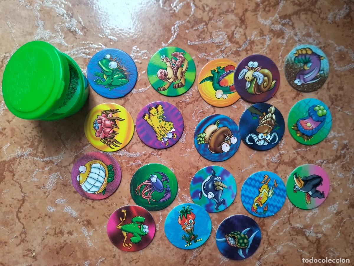 Coleccionismo &Aacute;lbumes: COLECCI&Oacute;N COMPLETA 18 TAZOS PANS & COMPANY SUPER CAPS DE CART&Oacute;N SERIE VERDE CON PORTATAZOS ORIGINAL