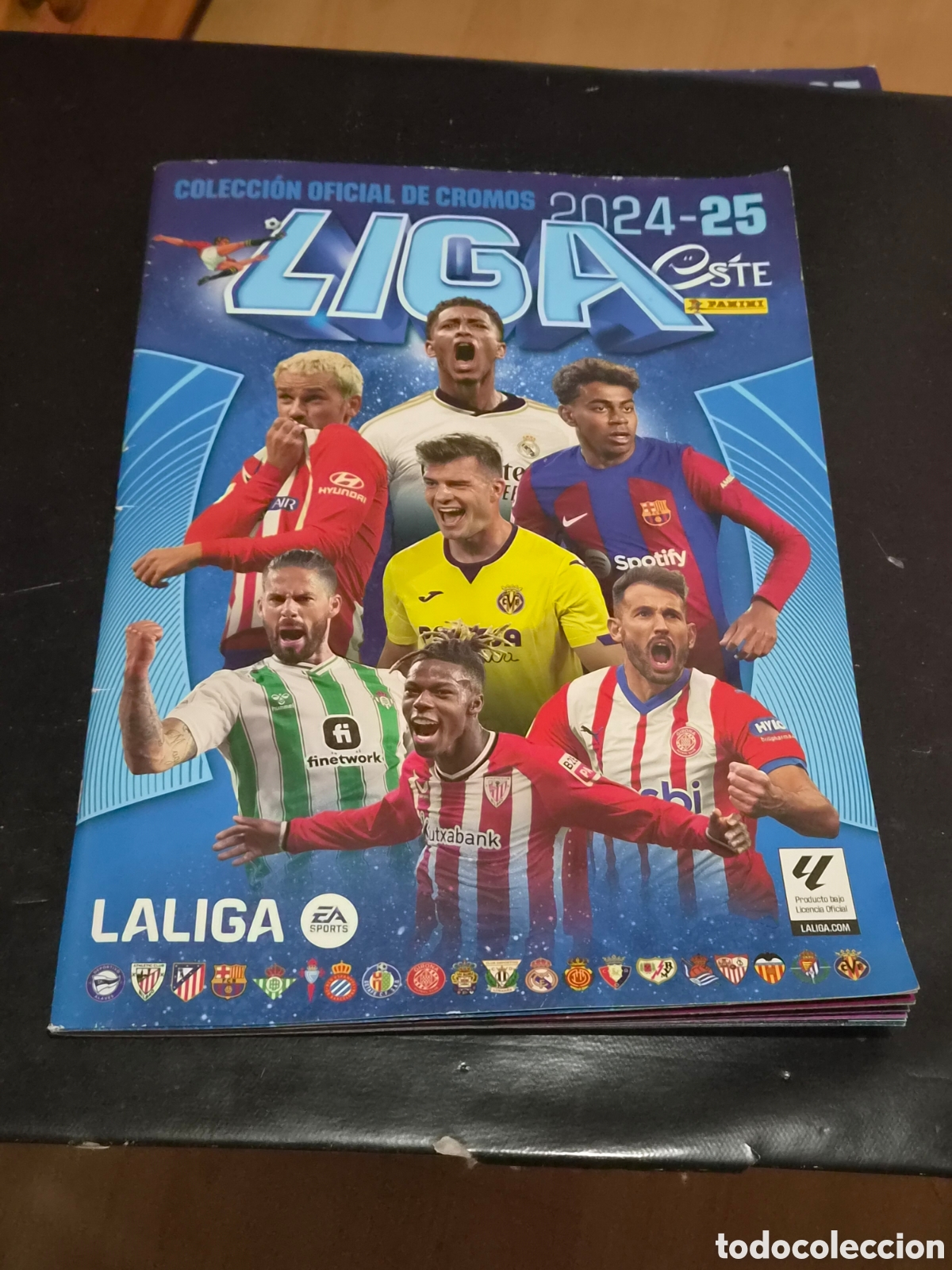 Coleccionismo &aacute;lbumes: ALBUM LIGA ESTE 2024-25 INCOMPLETO CON 432 CROMOS PEGADOS