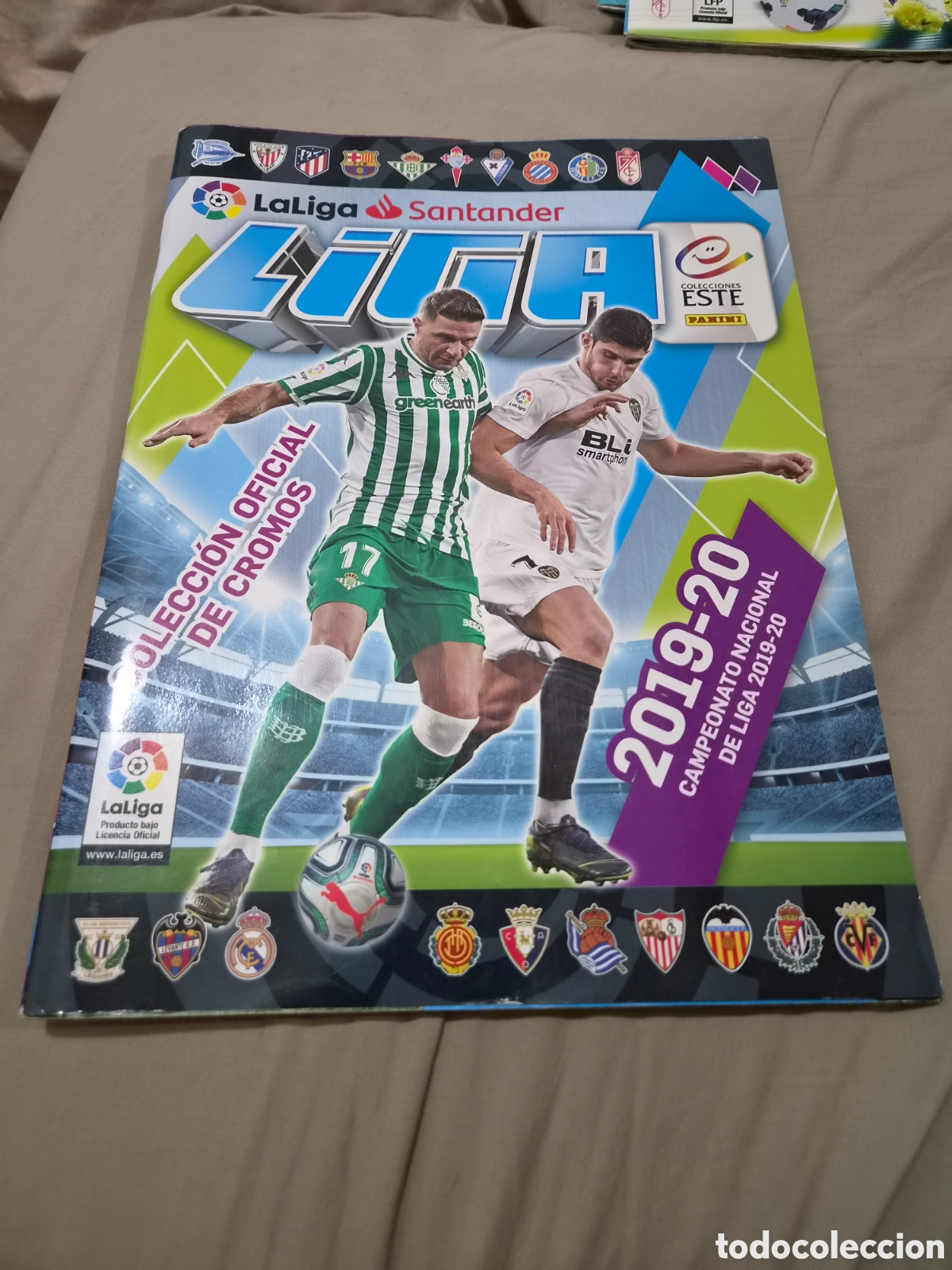 Coleccionismo &aacute;lbumes: ALBUM LIGA ESTE 2019-2020 INCOMPLETO CON 164 CROMOS PEGADOS