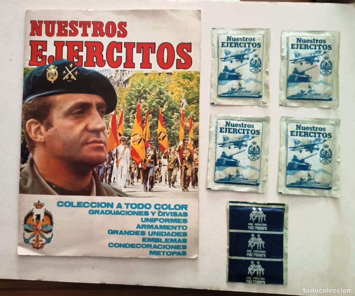Coleccionismo &aacute;lbumes: ALBUM VACIO NUESTROS EJERCITOS ED, RUIZ ROMERO Y 5 SOBRES CROMOS SIN ABRIR 1982