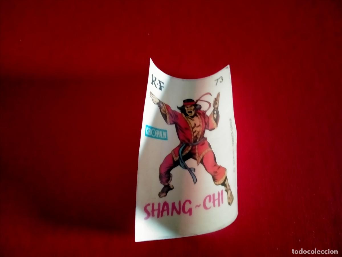 Coleccionismo &aacute;lbumes: cromo de cropan de shang-chi superheroes plastico