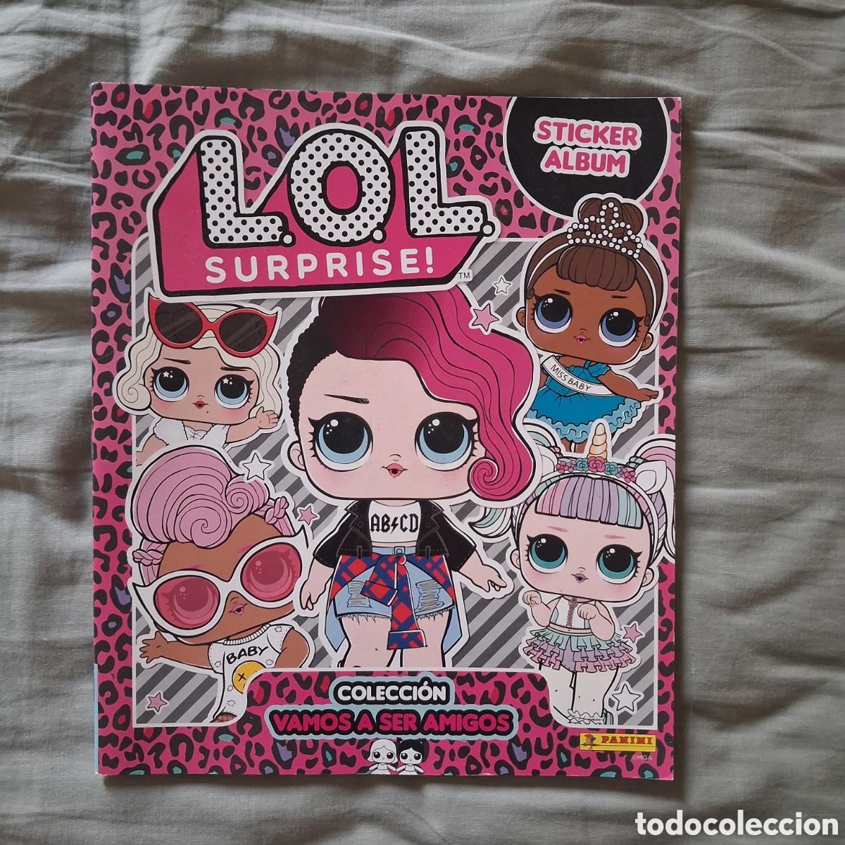 Collectionnisme Albums: Sticker album LOL SURPRISE 2019- Incompleto. Con 15 cromos de 204-. Incluye poster