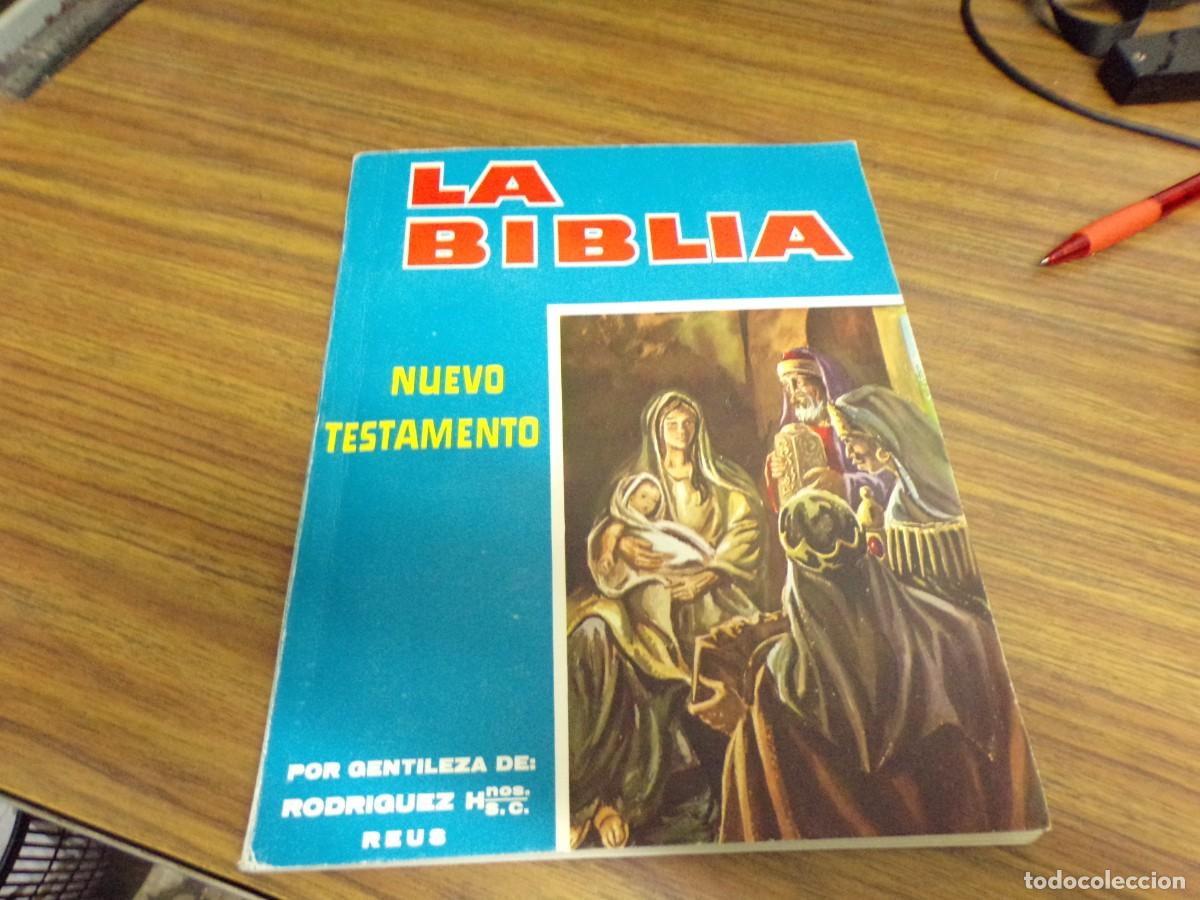 Coleccionismo &aacute;lbumes: album casi completo en gran estado de conservacion la biblia nuevo testamento reus