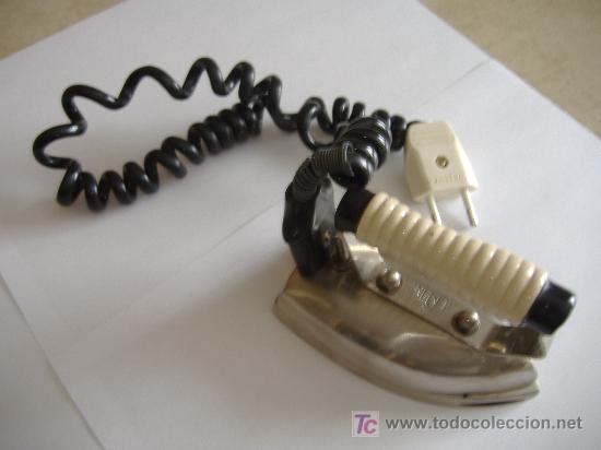 Antig&uuml;edades: plancha antigua electrica marca ILMAN - Foto 1