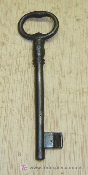 Antig&uuml;edades: LLAVE ANTIGUA - Foto 1