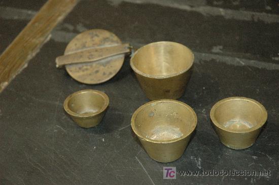 Antig&uuml;edades: CUBILETES DE BRONCE PARA PESAR POLVO DE ORO - Foto 2
