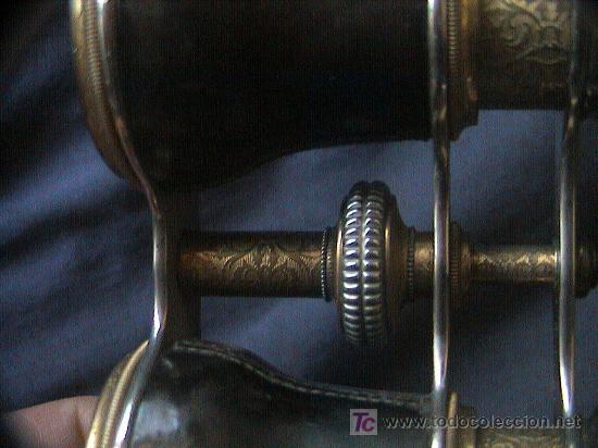 Antig&uuml;edades: ANTIGUOS BINOCULARES DE BRONCE Y PIEL MARRON - Foto 3