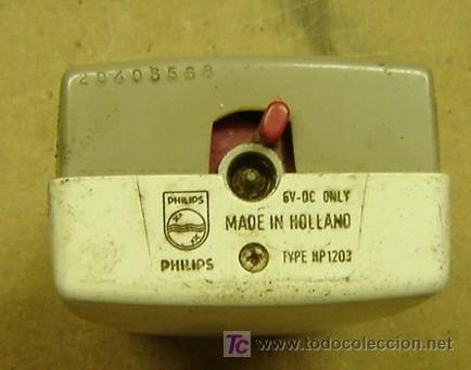Antig&uuml;edades: MAQUINILLA DE AFEITAR MARCA PHILIPS PHILISHAVE CON ESTUCHE-FUNCIONA CON PILAS - Foto 3