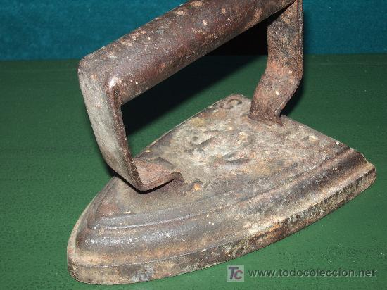 Antig&uuml;edades: Antigua PLANCHA de HIERRO. - Foto 1