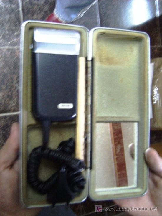 Antig&uuml;edades: MAQUINILLA PHILIPS XTR-7 CON ESTUCHE ORIGINAL - Foto 1