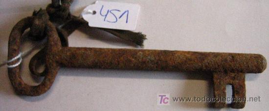 Antig&uuml;edades: Llave antigua de 13 cms - Foto 1