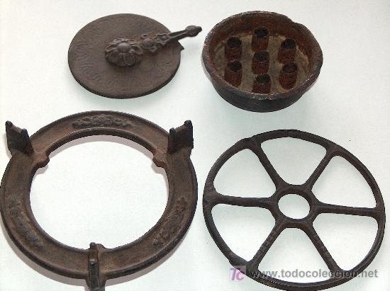 Antig&uuml;edades: Infiernillo de hierro forjado. - Foto 2