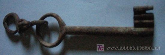 Antig&uuml;edades: Llave de 115 cms - Foto 1