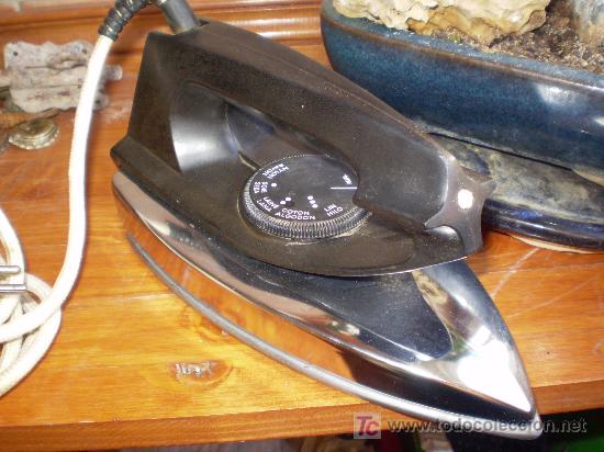 Antig&uuml;edades: PLANCHA PHILIPS MODELO HL2113BT. - Foto 3